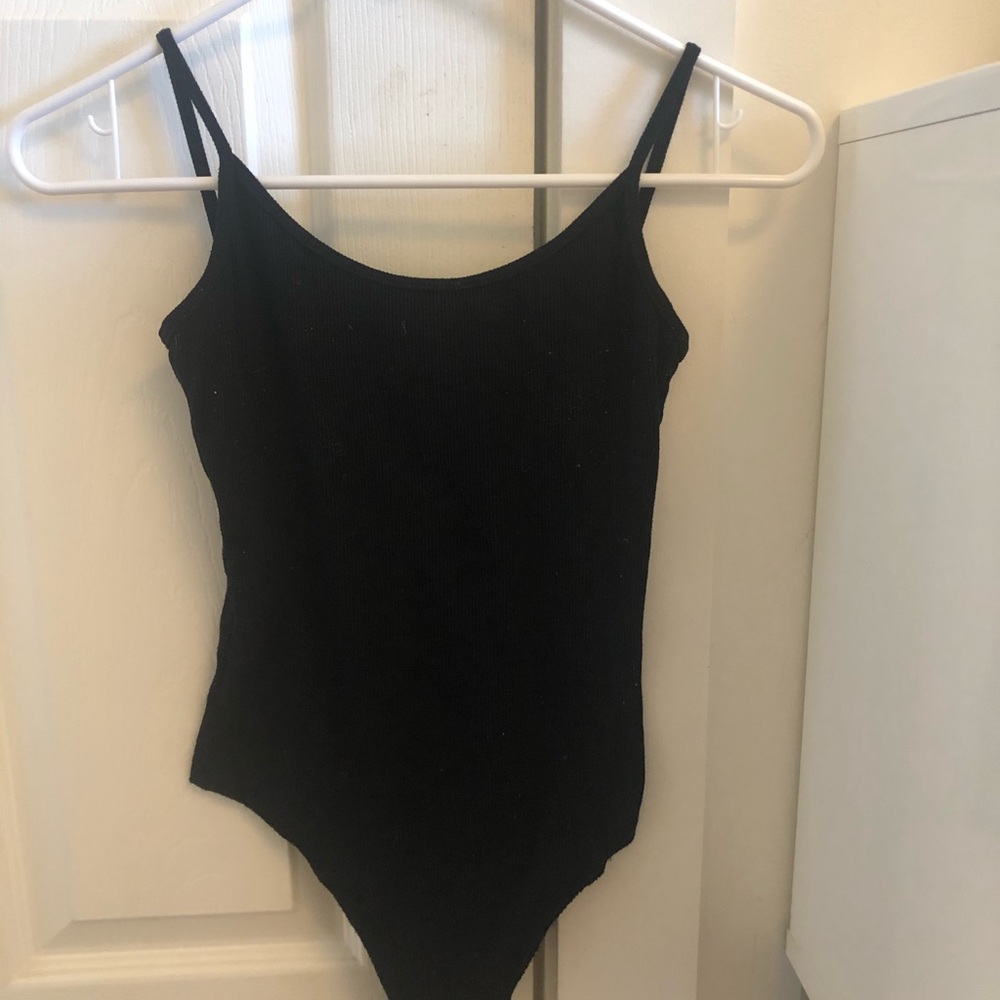 brandy melville scoopback black bodysuit